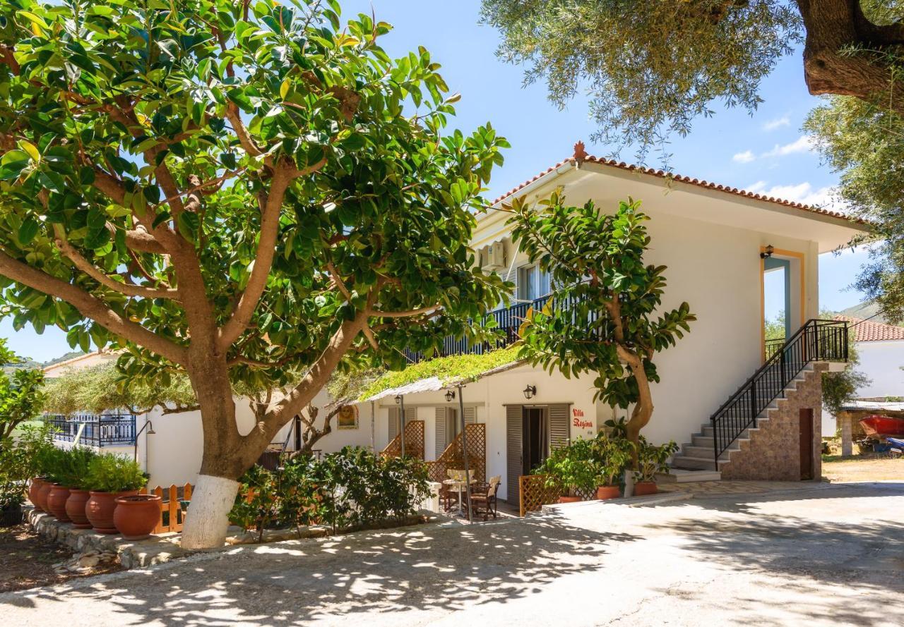 Villa Regina Keri Екстериор снимка