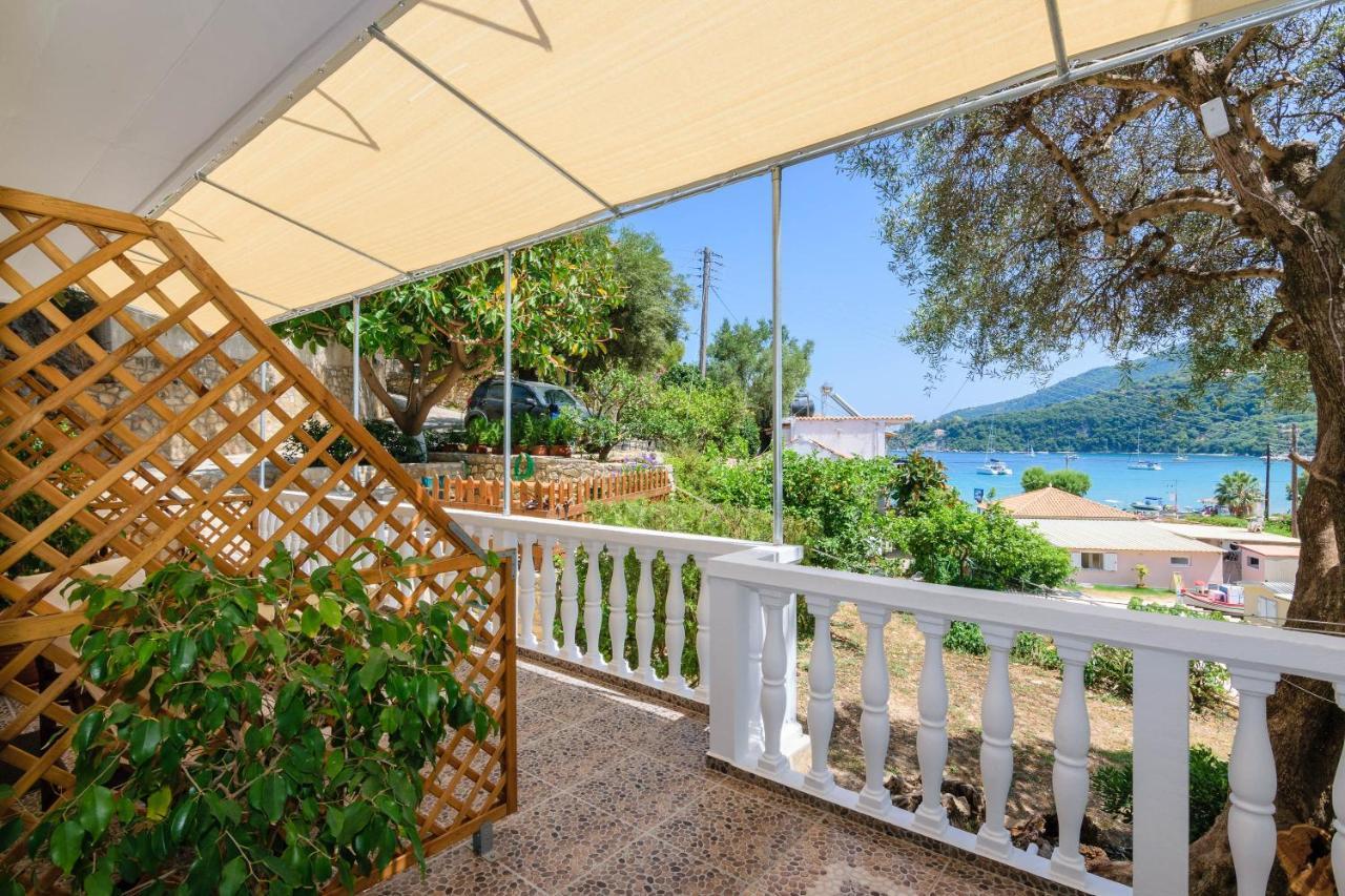 Villa Regina Keri Екстериор снимка