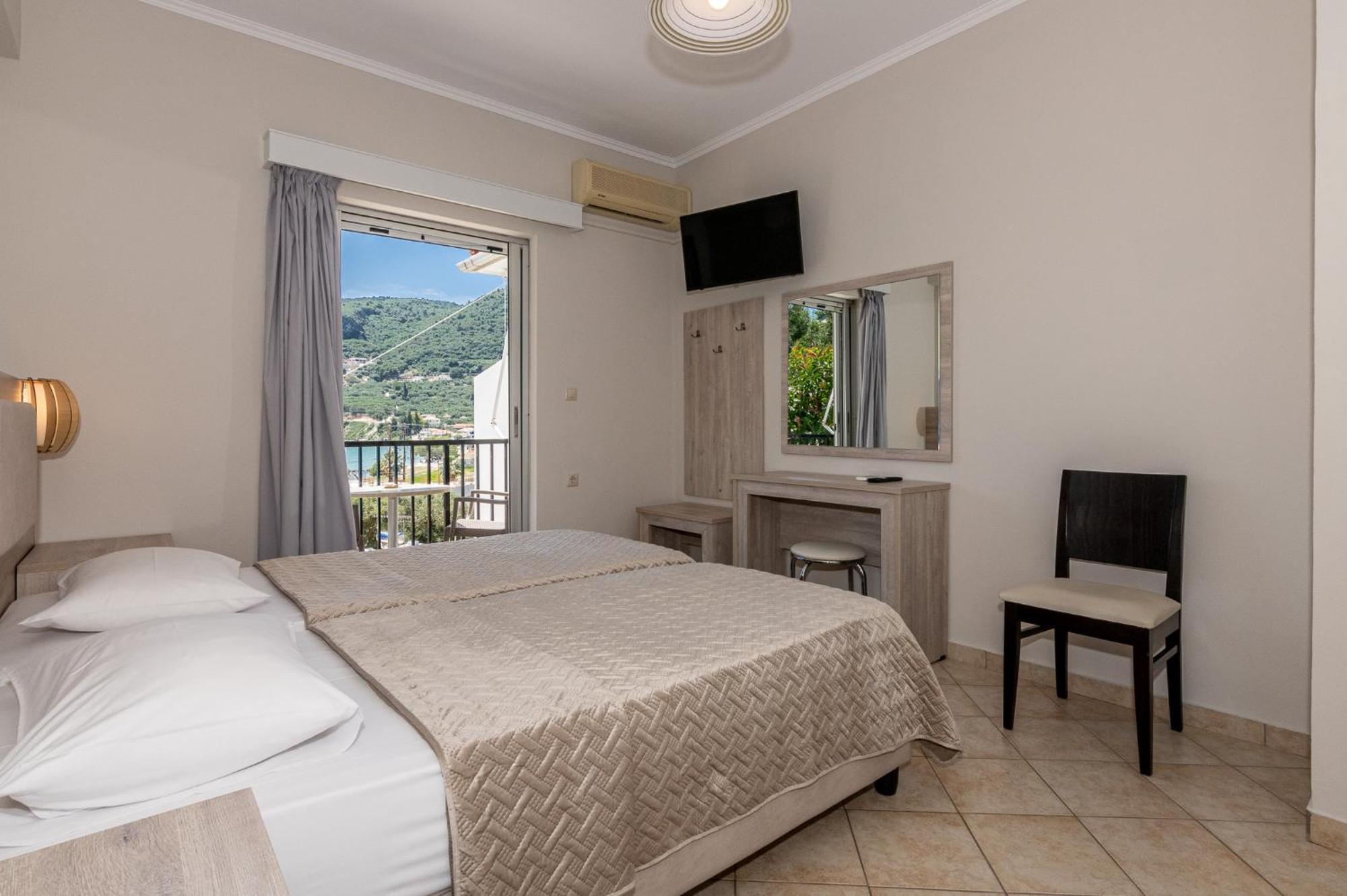Villa Regina Keri Екстериор снимка